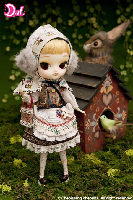 This Pullip Dal doll features This Pullip Dal doll features